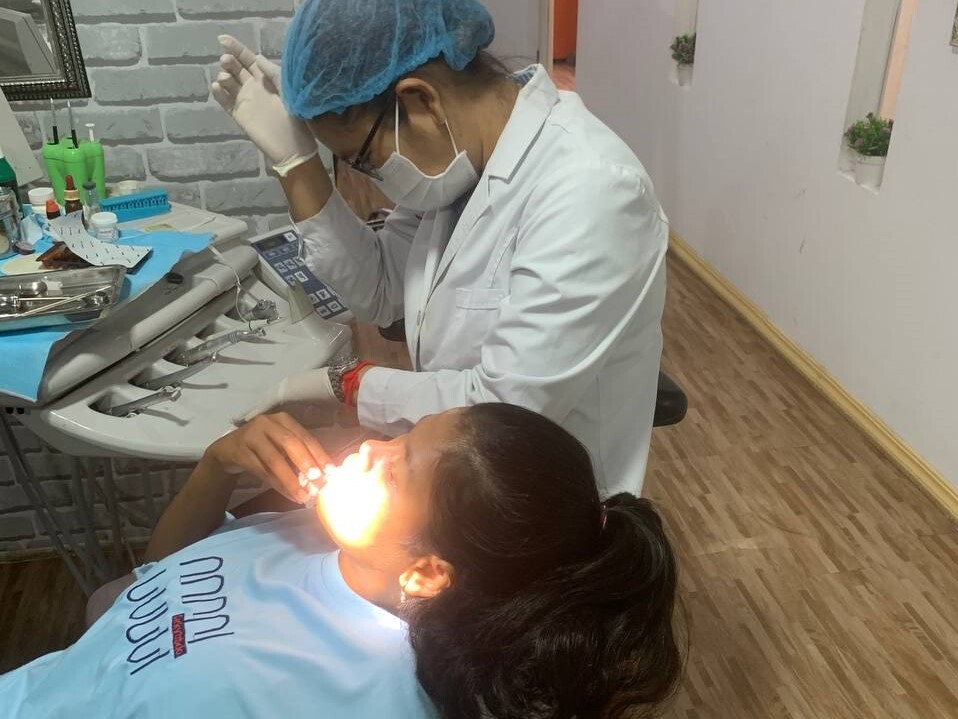 soins enfants asie dentiste